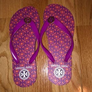 Tory Burch flip flops. Size 6